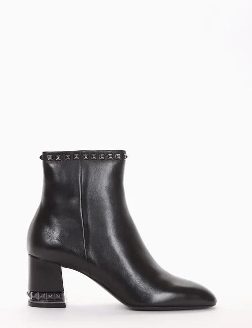 stivaletto tacco 5 cm nero