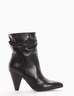 stivaletto tacco 8 cm nero