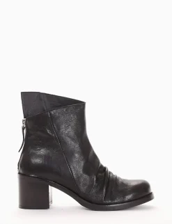 stivaletto tacco 5 cm nero