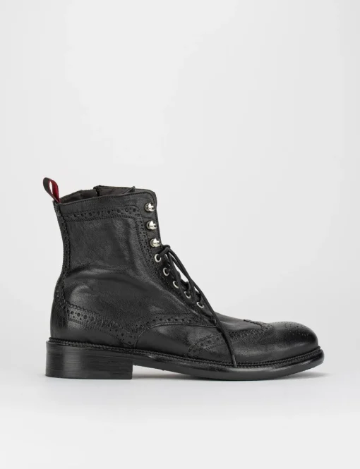 stivaletto tacco 2 cm nero