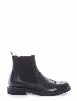 stivaletto tacco 2 cm nero