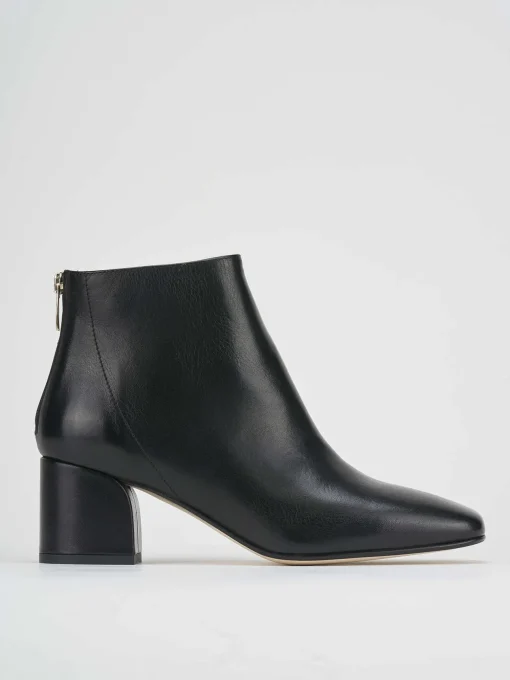 Stivaletto tacco 5 cm nero pelle