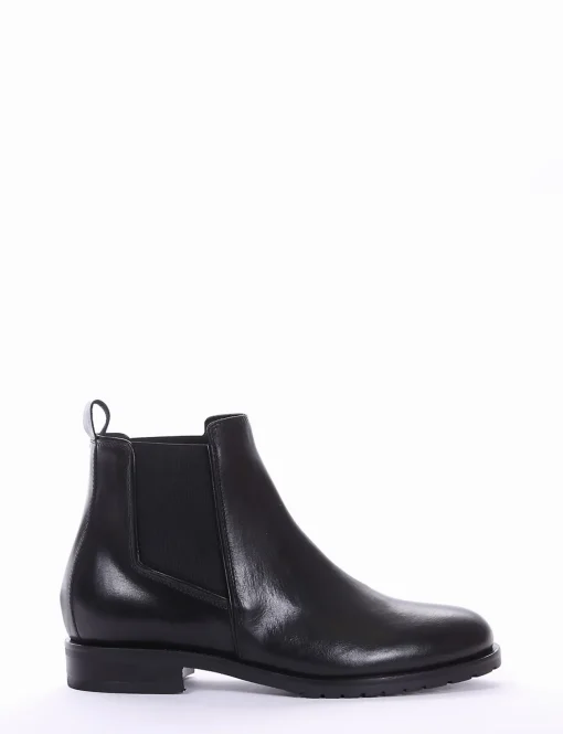 stivaletto tacco 2 cm nero