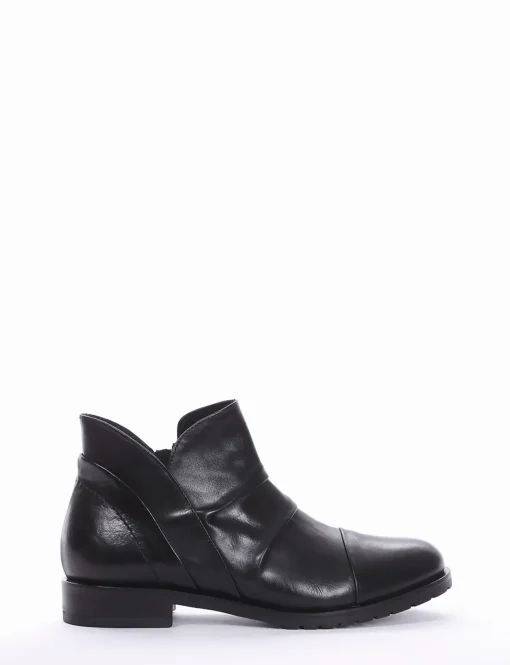 stivaletto tacco 2 cm nero