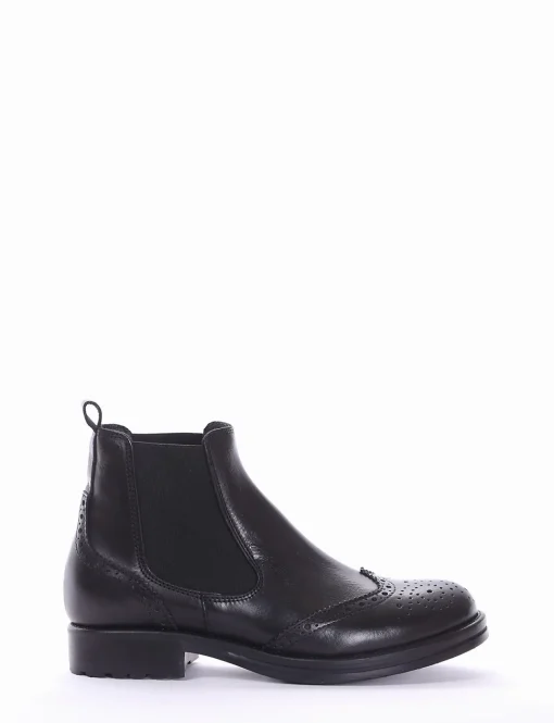stivaletto tacco 2 cm nero