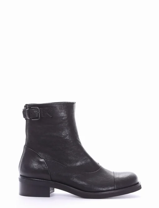 stivaletto tacco 2 cm nero