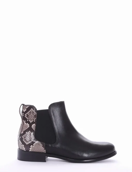stivaletto tacco 2 cm nero