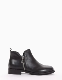 stivaletto tacco 2 cm nero