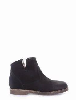 stivaletto tacco 2 cm nero