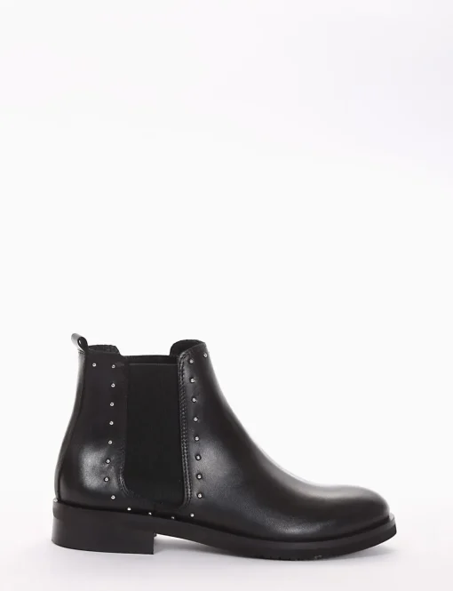 stivaletto tacco 2 cm nero