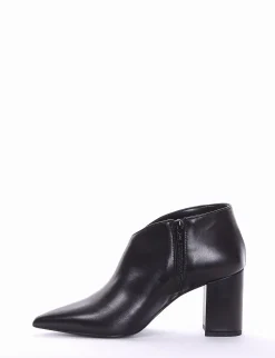 stivaletto tacco 8 cm nero