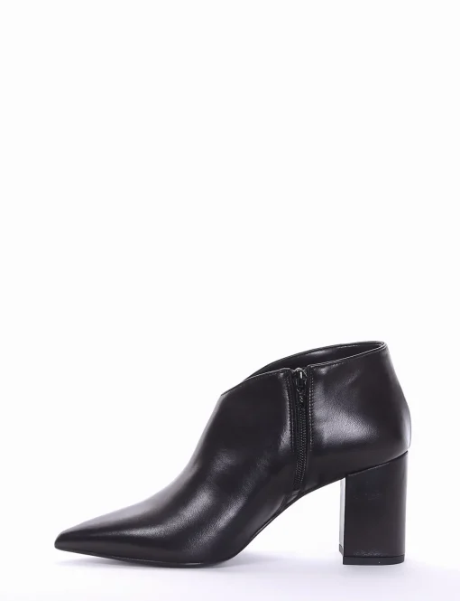 stivaletto tacco 8 cm nero