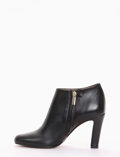 stivaletto tacco 8 cm nero