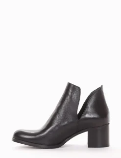 stivaletto tacco 5 cm nero