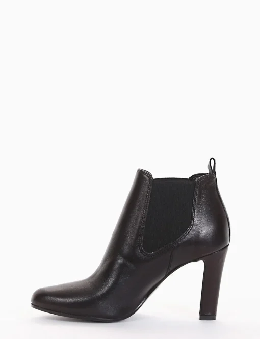 stivaletto tacco 8 cm nero
