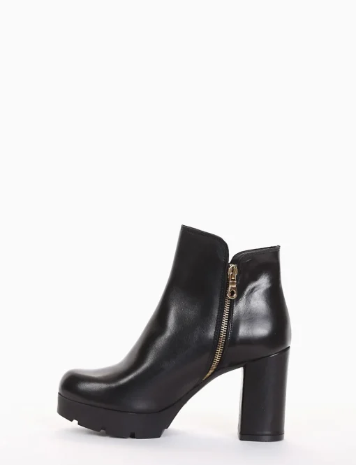 stivaletto tacco 8 cm nero