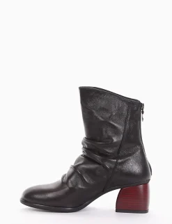 stivaletto tacco 6 cm nero