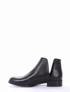 stivaletto tacco 2 cm nero