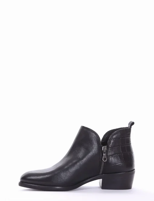 stivaletto tacco 3 cm nero