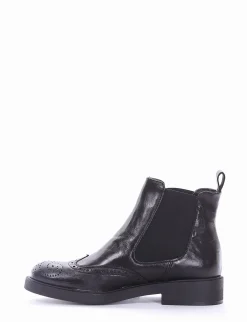 stivaletto tacco 2 cm nero