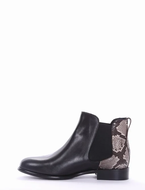 stivaletto tacco 2 cm nero