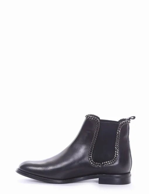 stivaletto tacco 2 cm nero