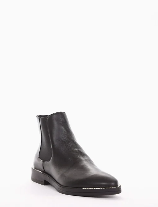 stivaletto tacco 2 cm nero