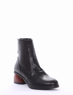 stivaletto tacco 5 cm nero
