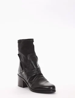 stivaletto tacco 5 cm nero