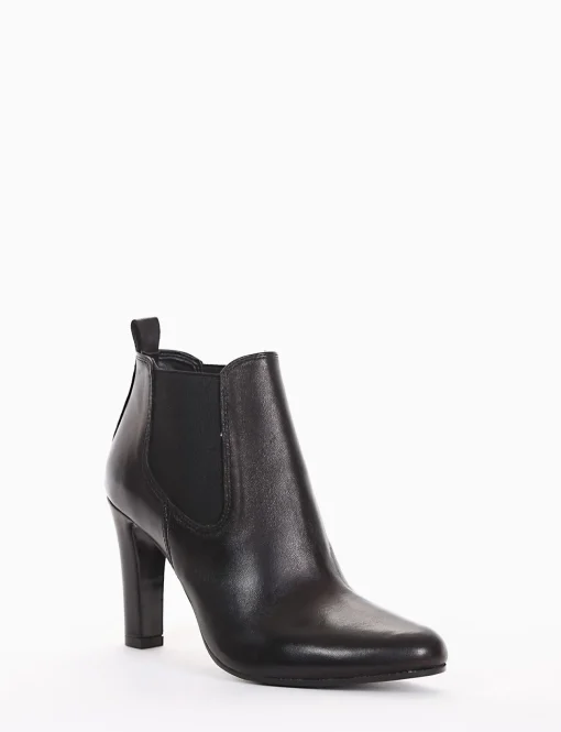 stivaletto tacco 8 cm nero