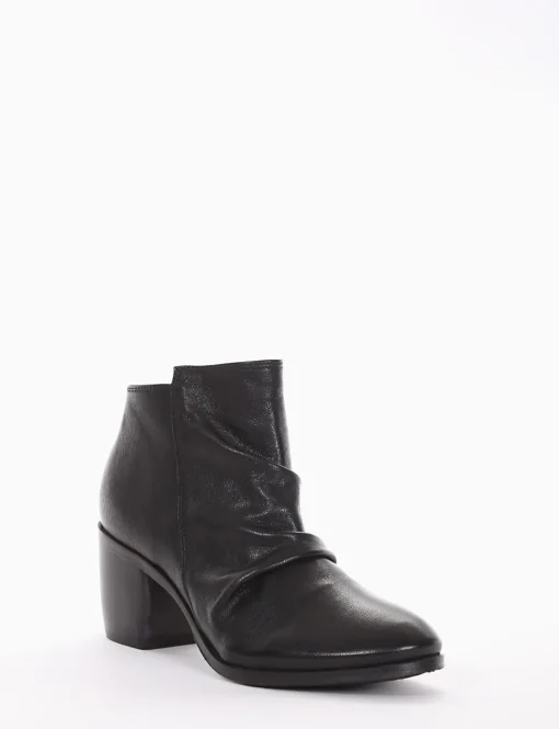stivaletto tacco 5 cm nero