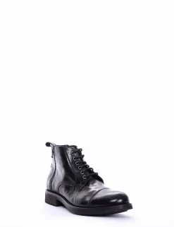 stivaletto tacco 2 cm nero