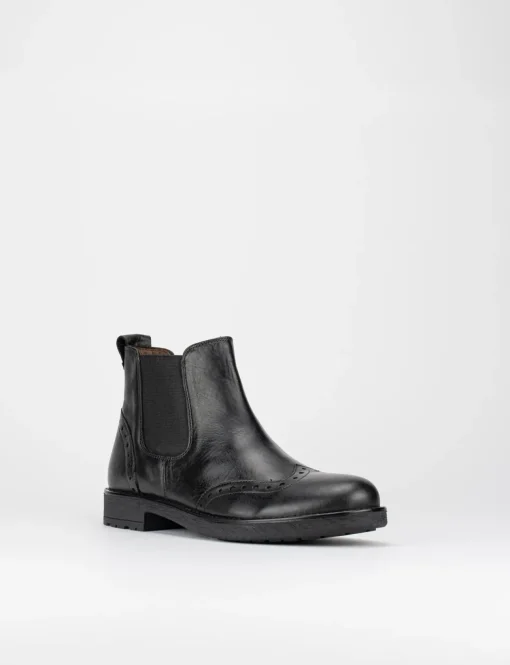 stivaletto tacco 2 cm nero