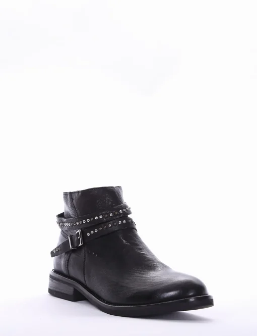 stivaletto tacco 2 cm nero