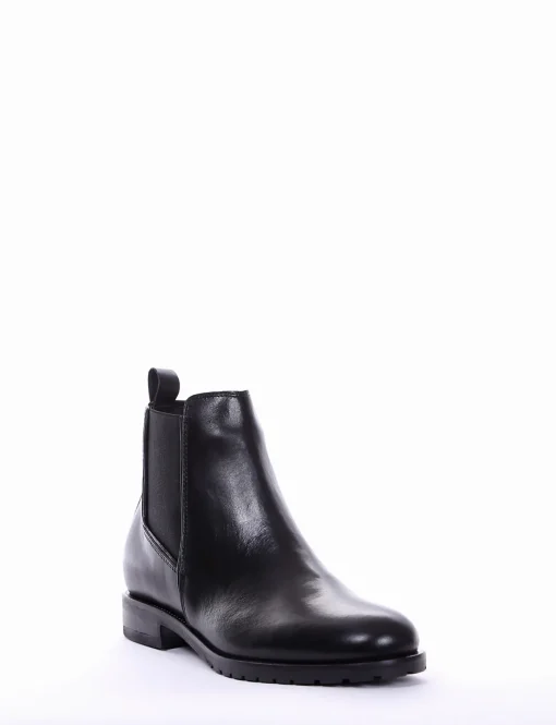 stivaletto tacco 2 cm nero