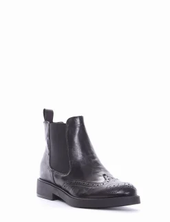stivaletto tacco 2 cm nero