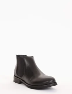 stivaletto tacco 2 cm nero