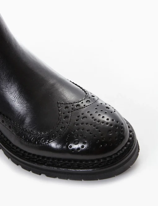 stivaletto tacco 2 cm nero