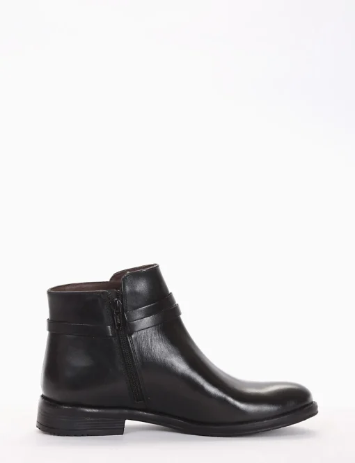 Stivaletto tacco 2 cm nero