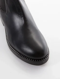stivaletto tacco 2 cm nero