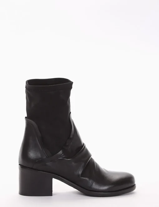 stivaletto tacco 5 cm nero