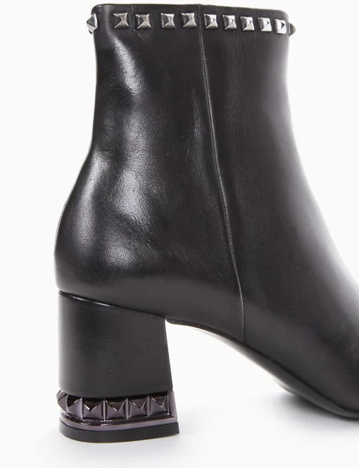stivaletto tacco 5 cm nero