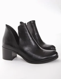 stivaletto tacco 5 cm nero