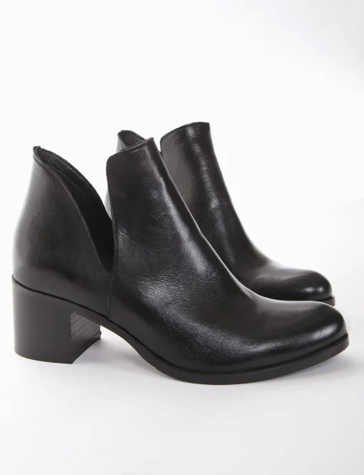 stivaletto tacco 5 cm nero