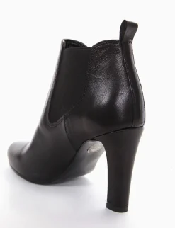 stivaletto tacco 8 cm nero