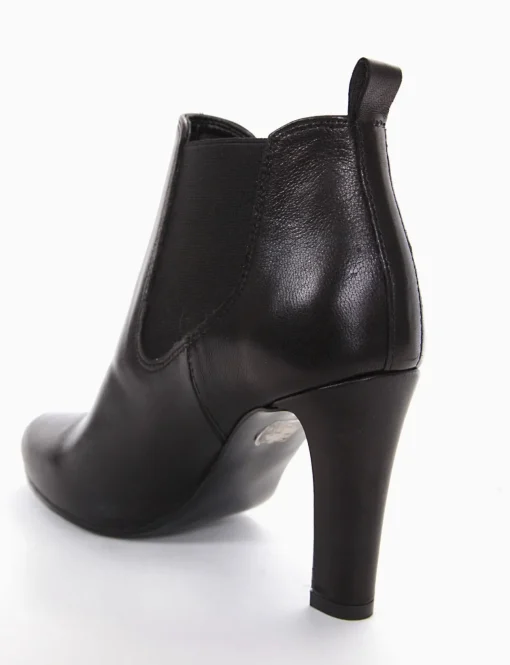 stivaletto tacco 8 cm nero