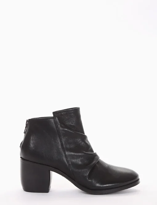 stivaletto tacco 5 cm nero