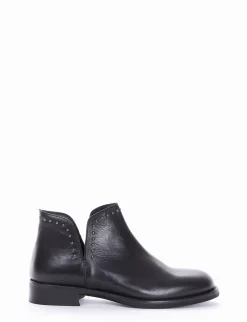 Stivaletto tacco 2 cm nero