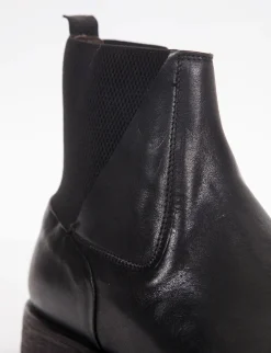 stivaletto tacco 2 cm nero