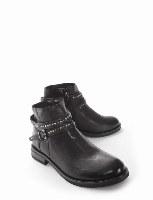 stivaletto tacco 2 cm nero